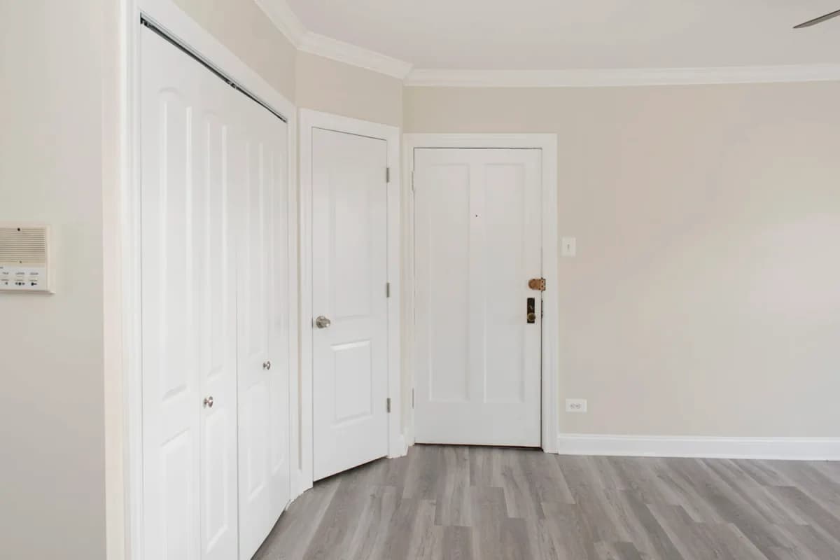 3839-45 N. Greenview Ave, Apt 3 — photo 5