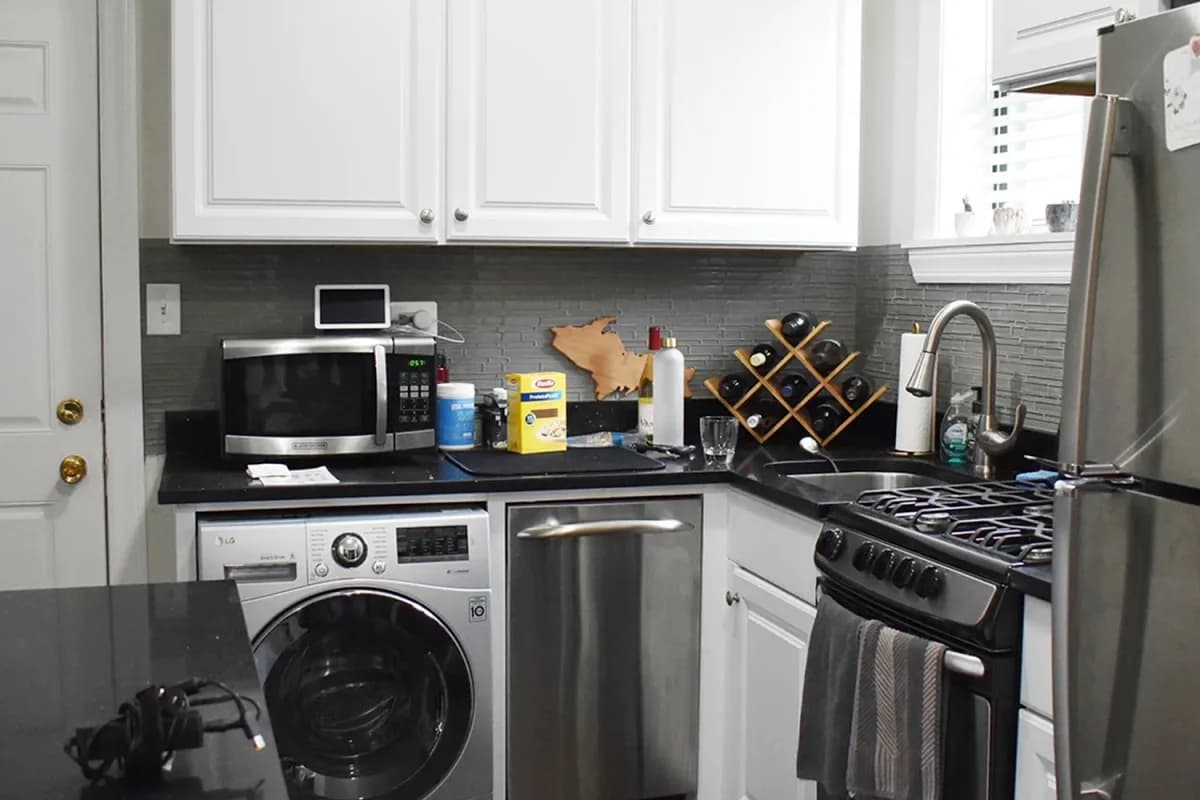 3839-45 N. Greenview Ave, Apt 2e — photo 1