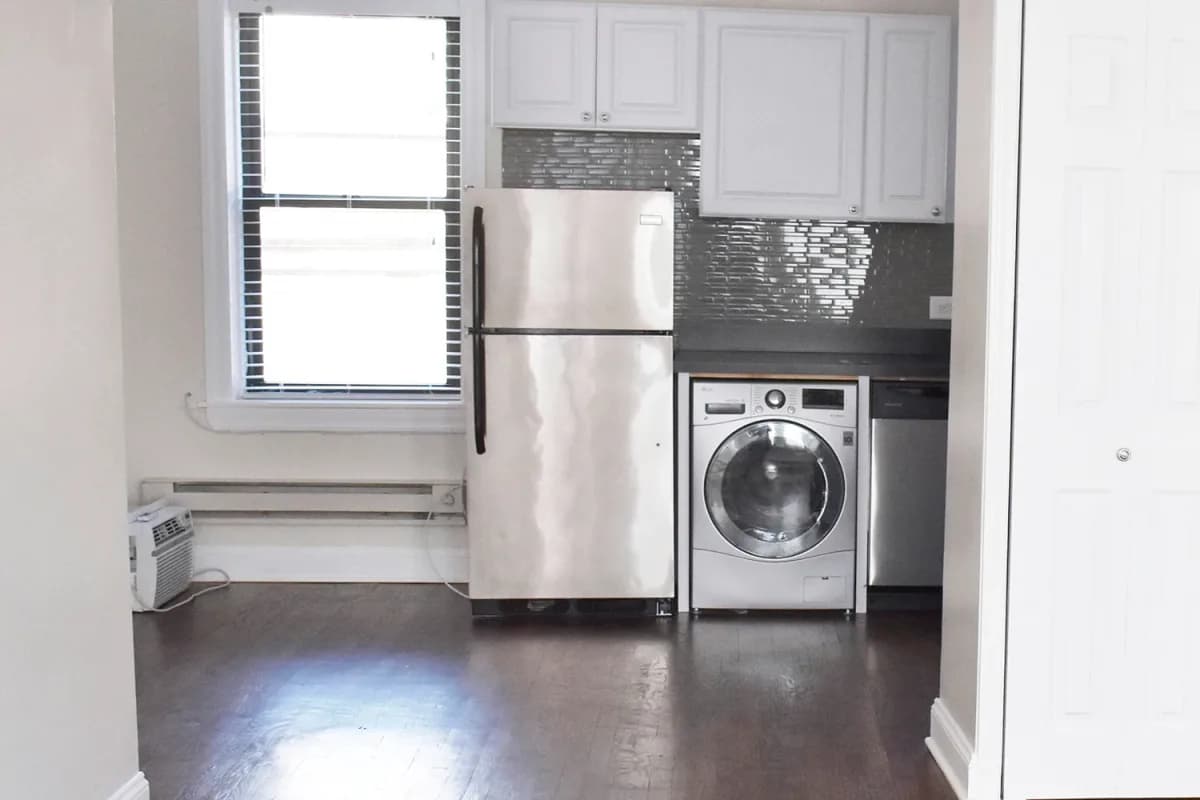 3839-45 N. Greenview Ave, Apt 1w — photo 4