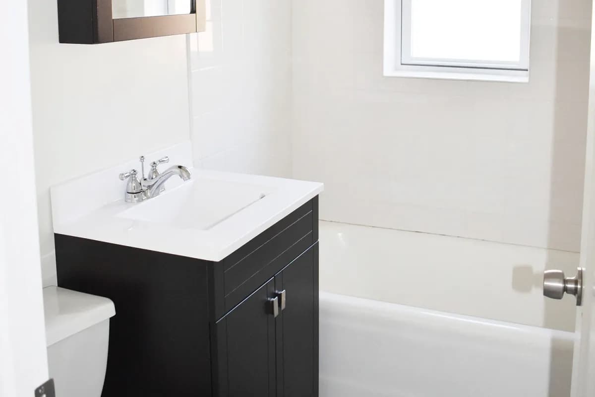 3839-45 N. Greenview Ave, Apt 1w — photo 5