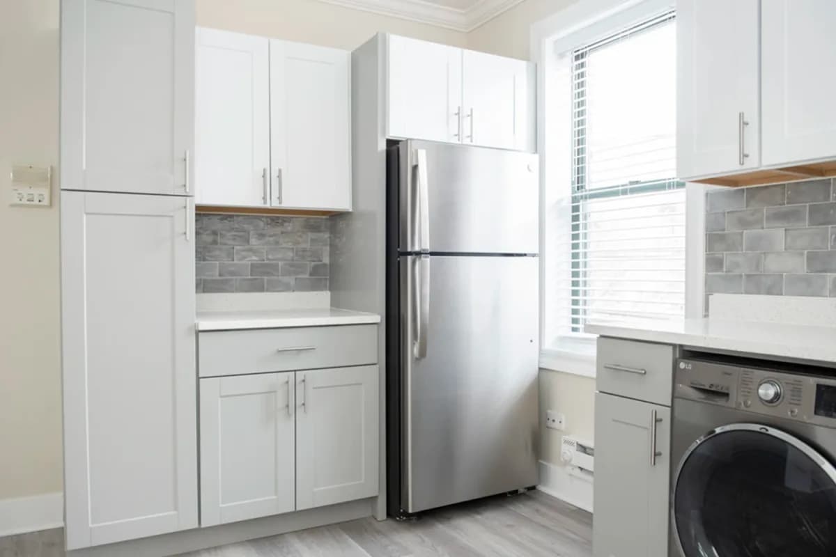 3839-45 N. Greenview Ave, Apt 2w — photo 5