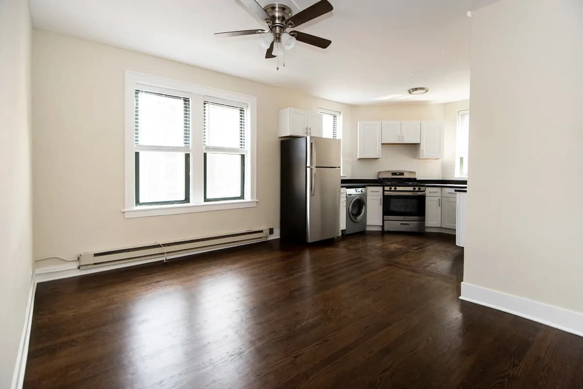 3839-45 N. Greenview Ave, Apt 3n — photo 5