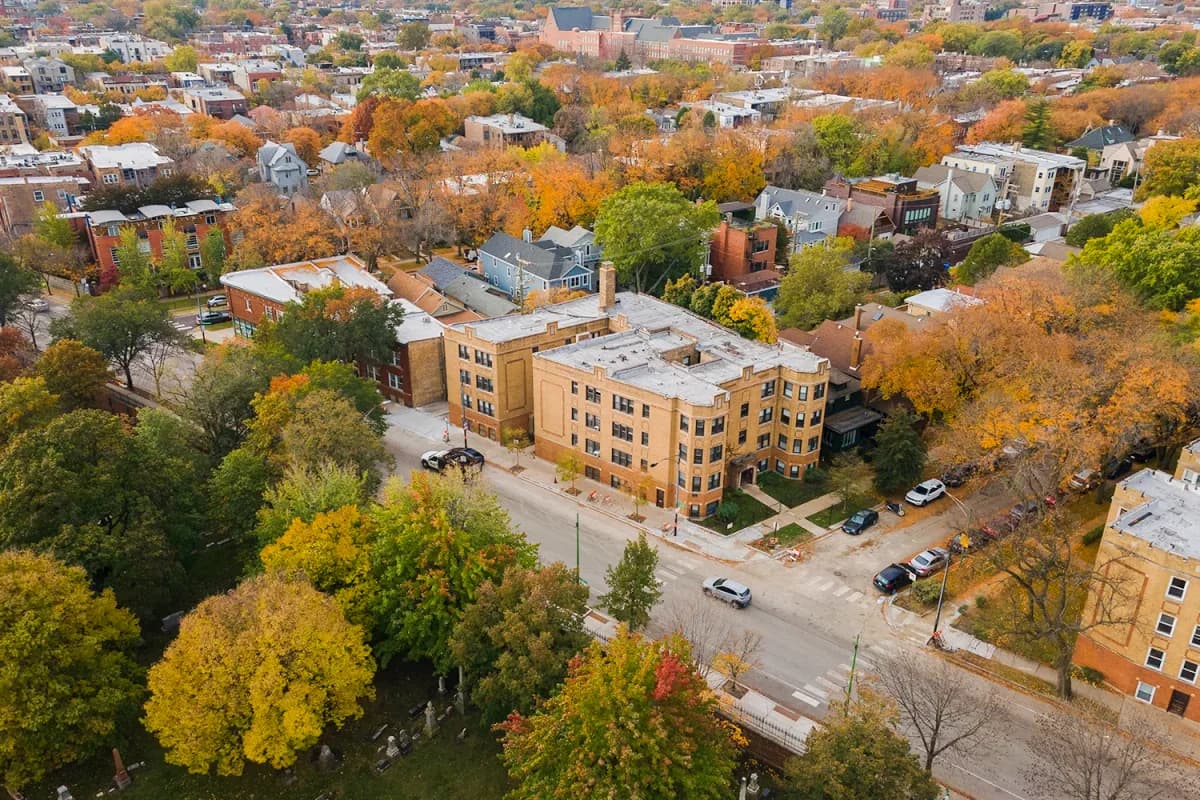 4216-26 N. Clark St apartment building