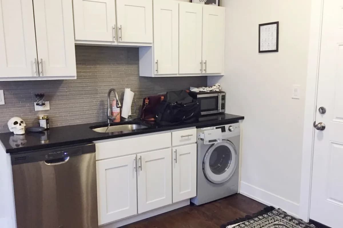 4216-26 N. Clark St, Apt 1 — photo 2