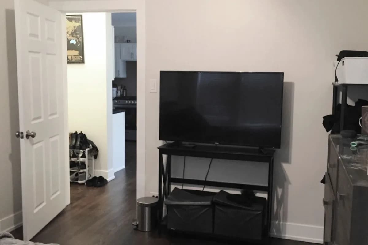 4216-26 N. Clark St, Apt 1 — photo 5