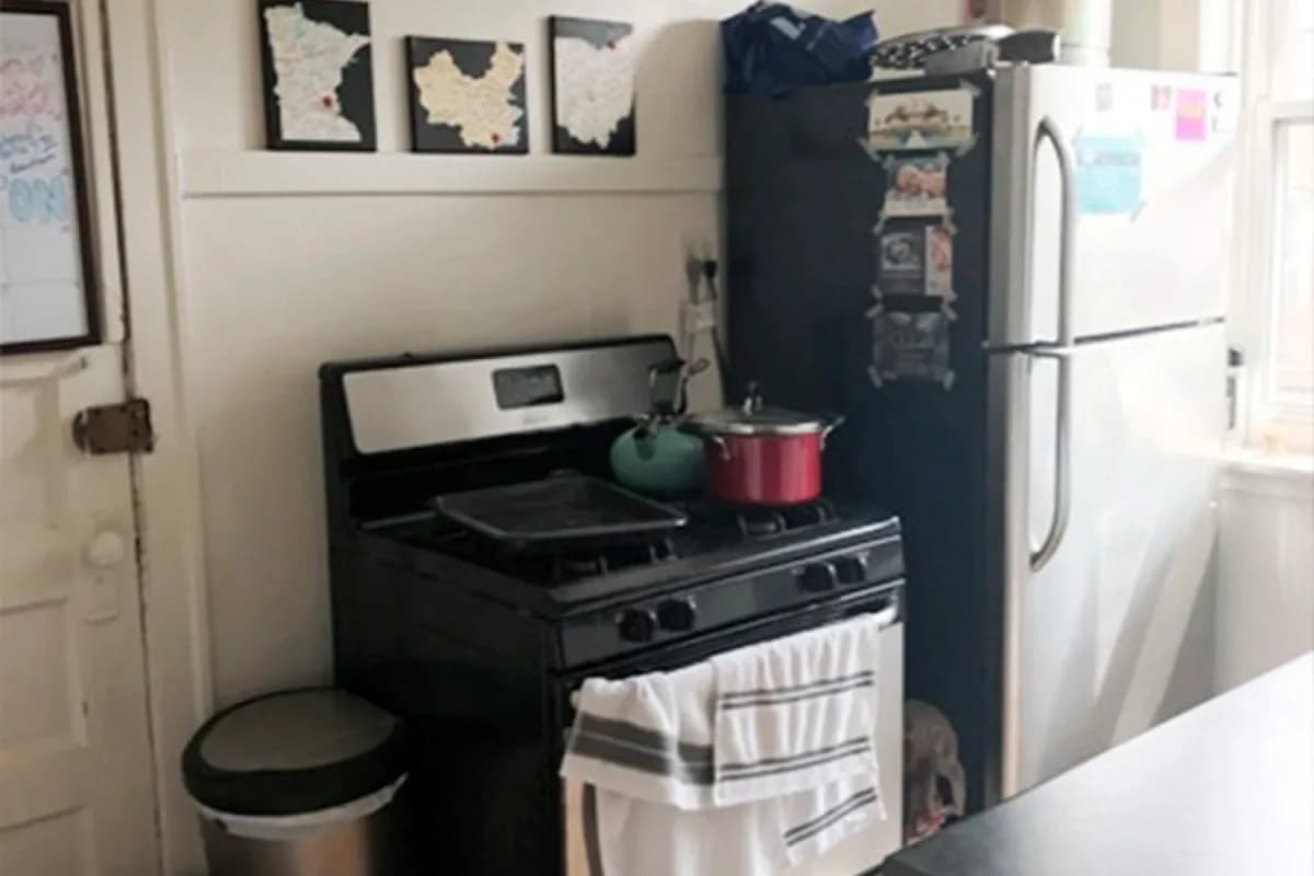 4218 N. Clark St, Apt 1 — photo 2