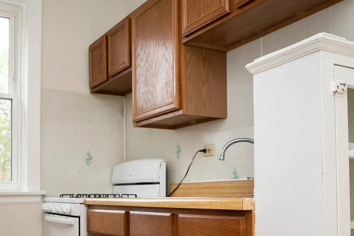 4220 N. Clark St, Apt 2 — photo 2