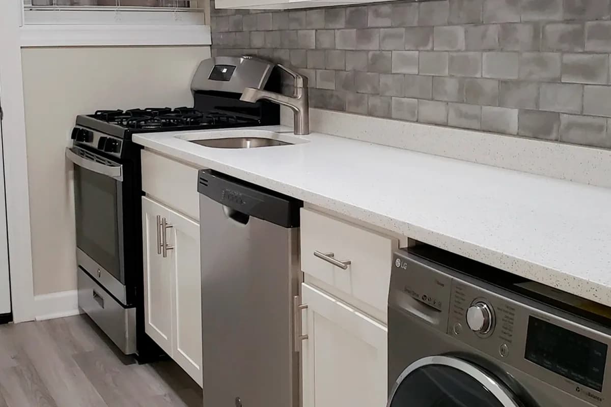 4222 N. Clark St, Apt 1 — photo 1