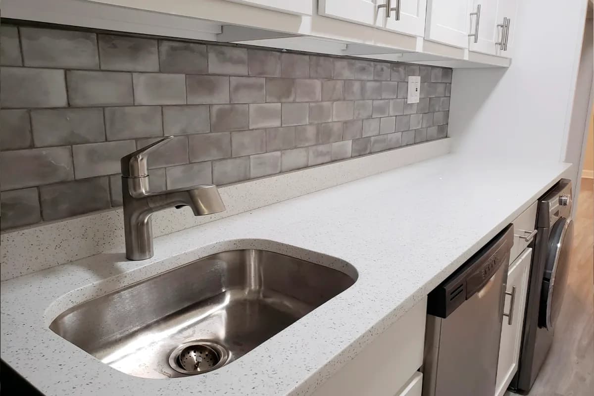 4222 N. Clark St, Apt 1 — photo 4