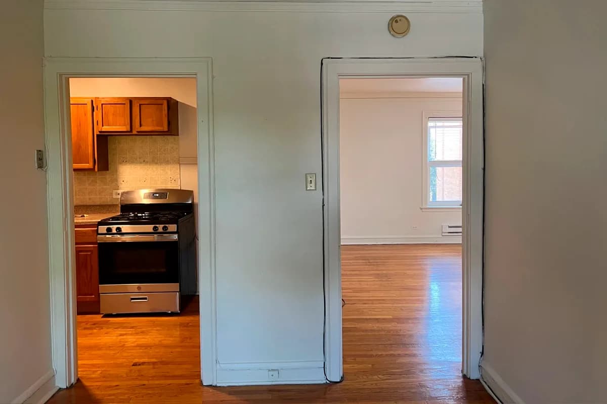 4222 N. Clark St, Apt 2 — photo 3