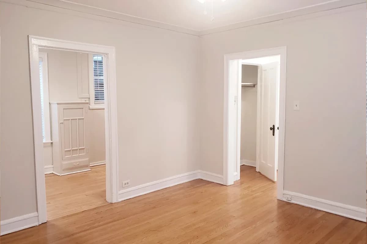 4224 N. Clark St, Apt 2 — photo 5