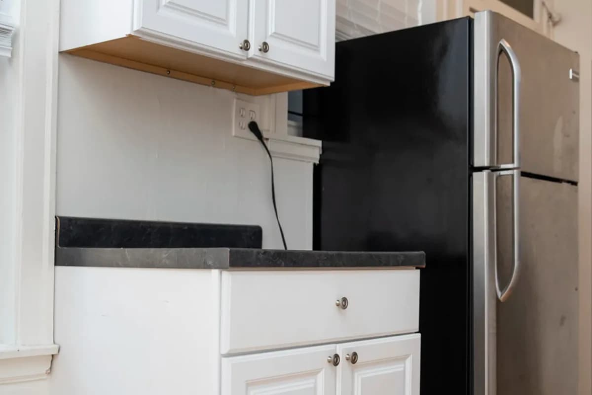 4224 N. Clark St, Apt 3 — photo 3