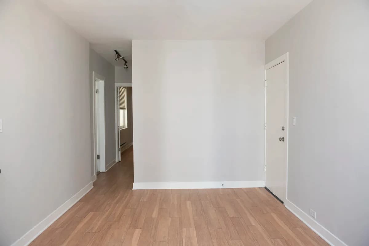 511 W. Belmont Ave, Apt 511-2 — photo 4