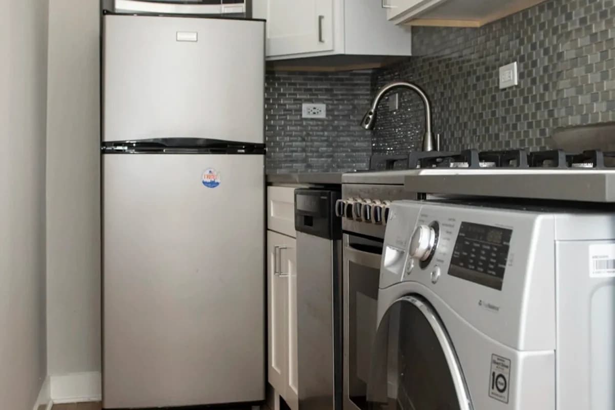 511 W. Belmont Ave, Apt 511-22 — photo 1