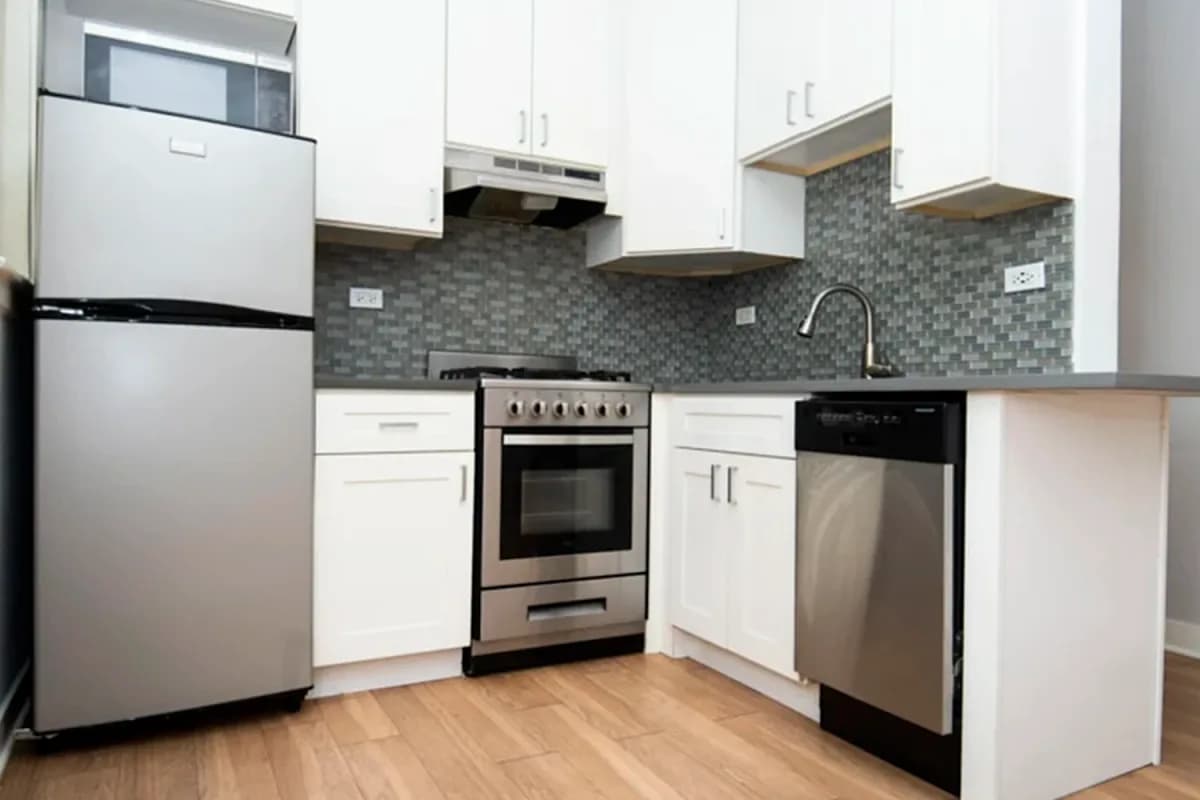 511 W. Belmont Ave, Apt 511-36 — photo 1