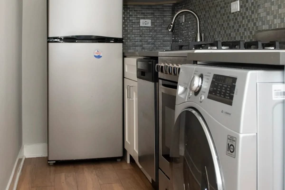 511 W. Belmont Ave, Apt 511-42 — photo 1