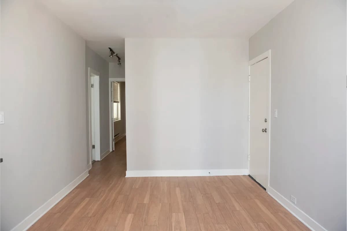 511 W. Belmont Ave, Apt 511-42 — photo 4