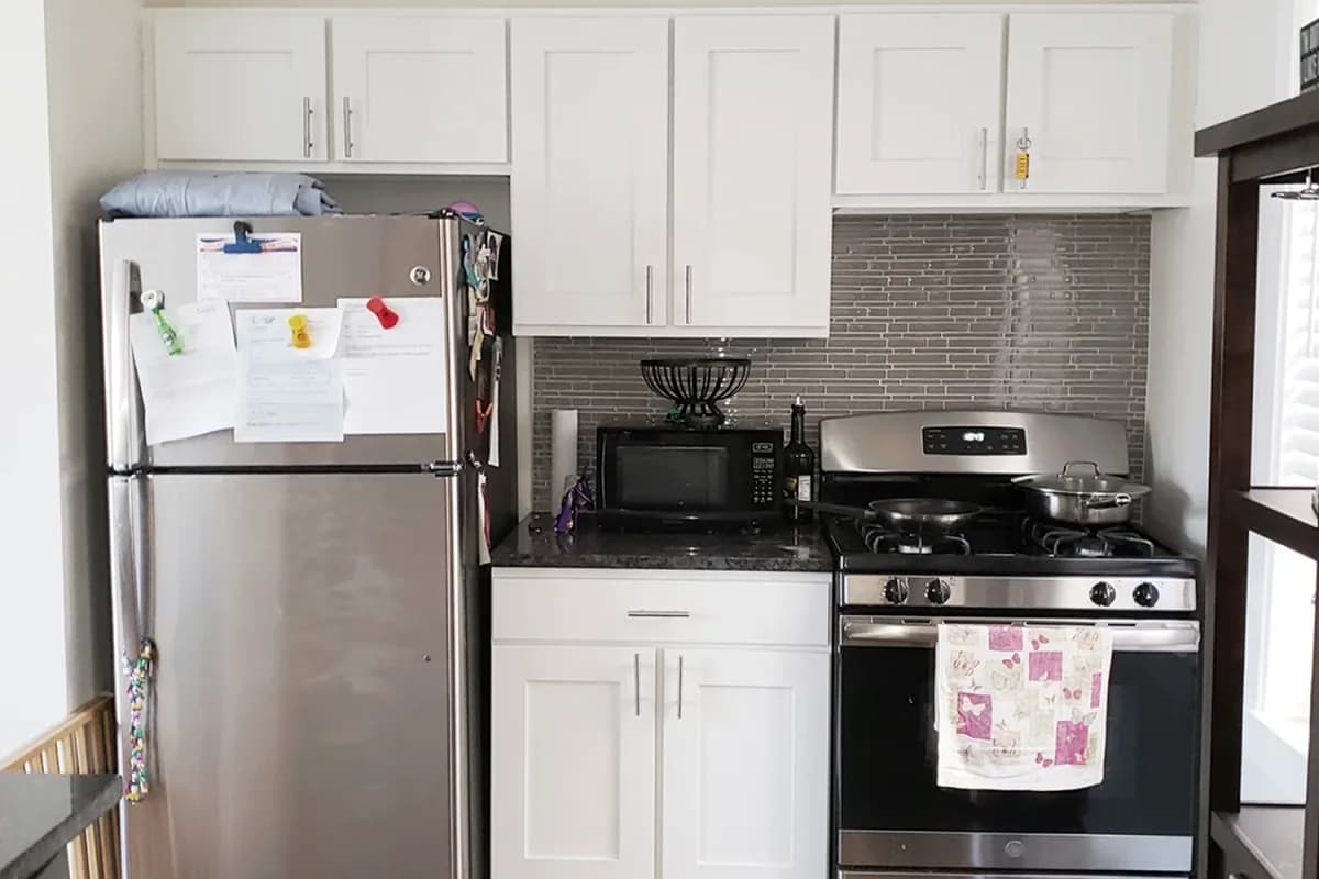 646-48 W. Roscoe St, Apt 1s — photo 1