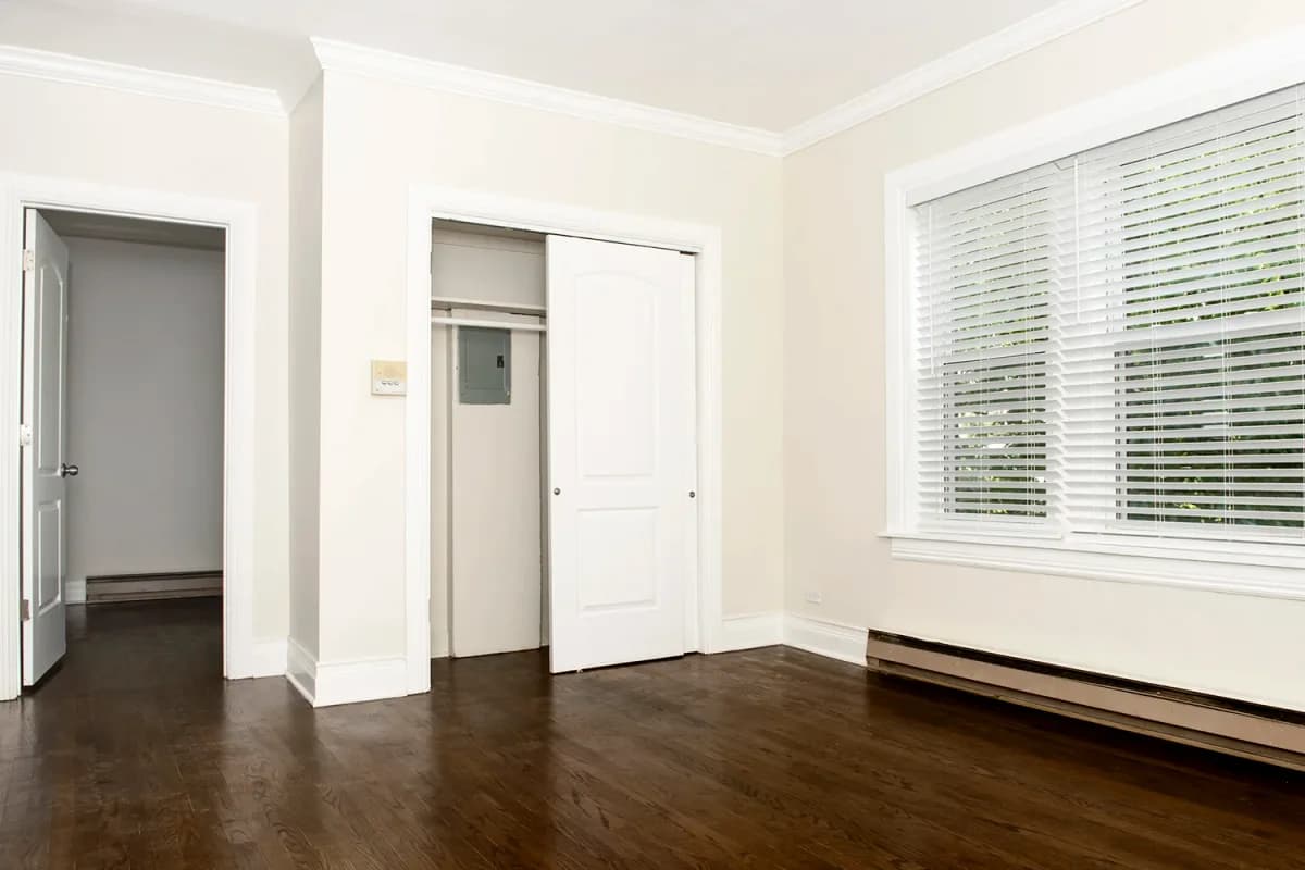 646-48 W. Roscoe St, Apt 648-5-2n — photo 5