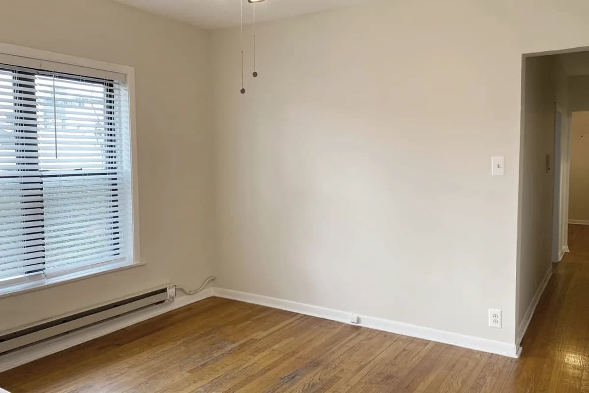 724-32 W. Roscoe St, Apt 2w — photo 4