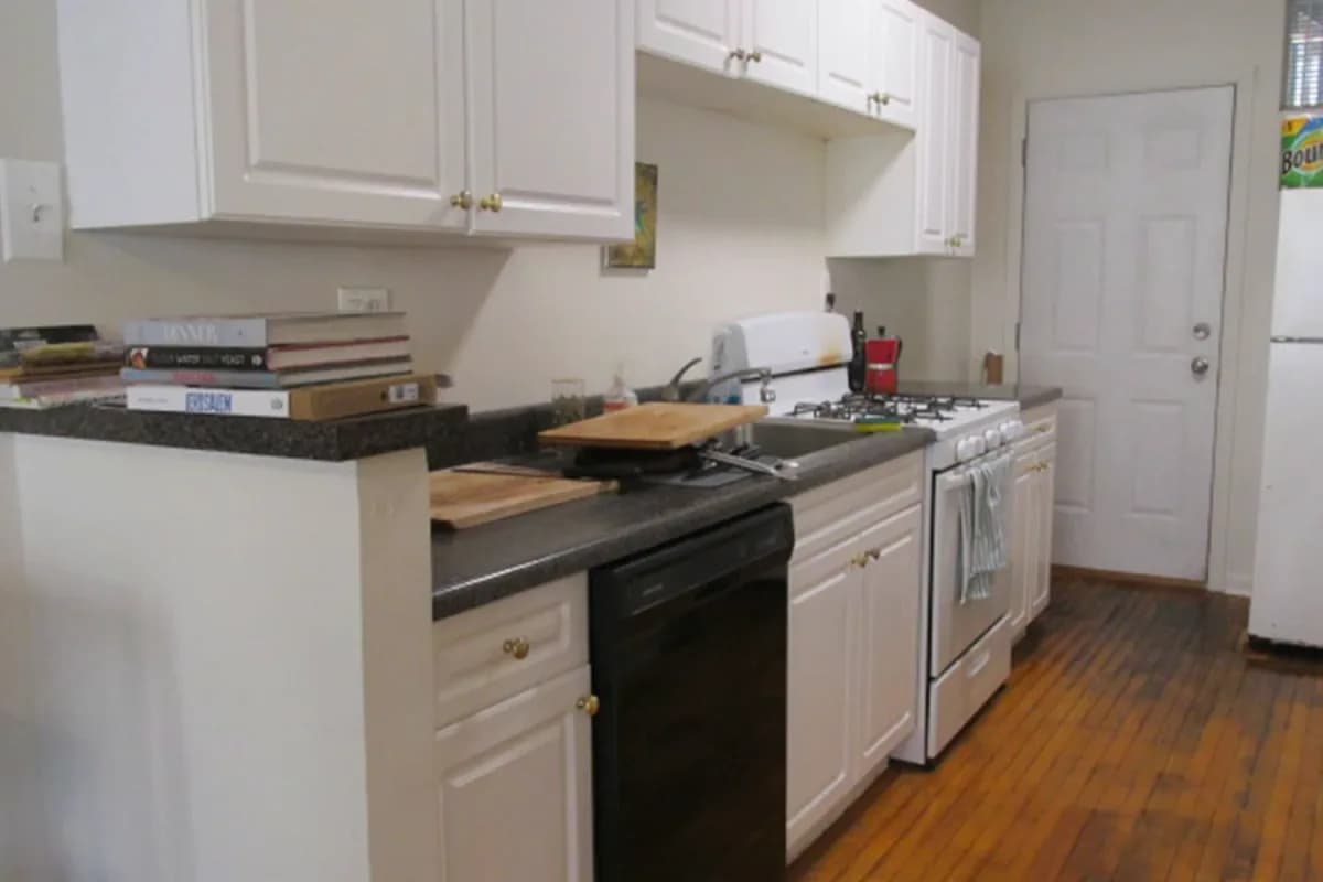 724-32 W. Roscoe St, Apt 724-1N — photo 2