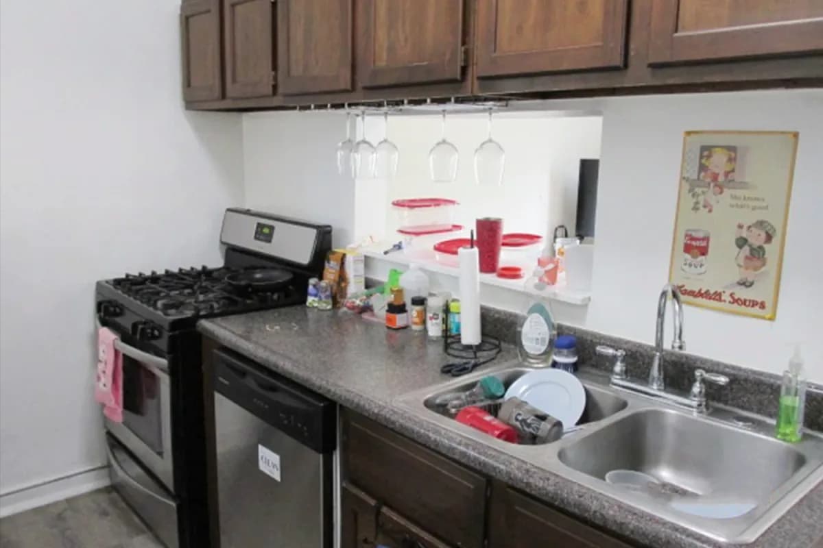 Apt 724-2S — photo 2