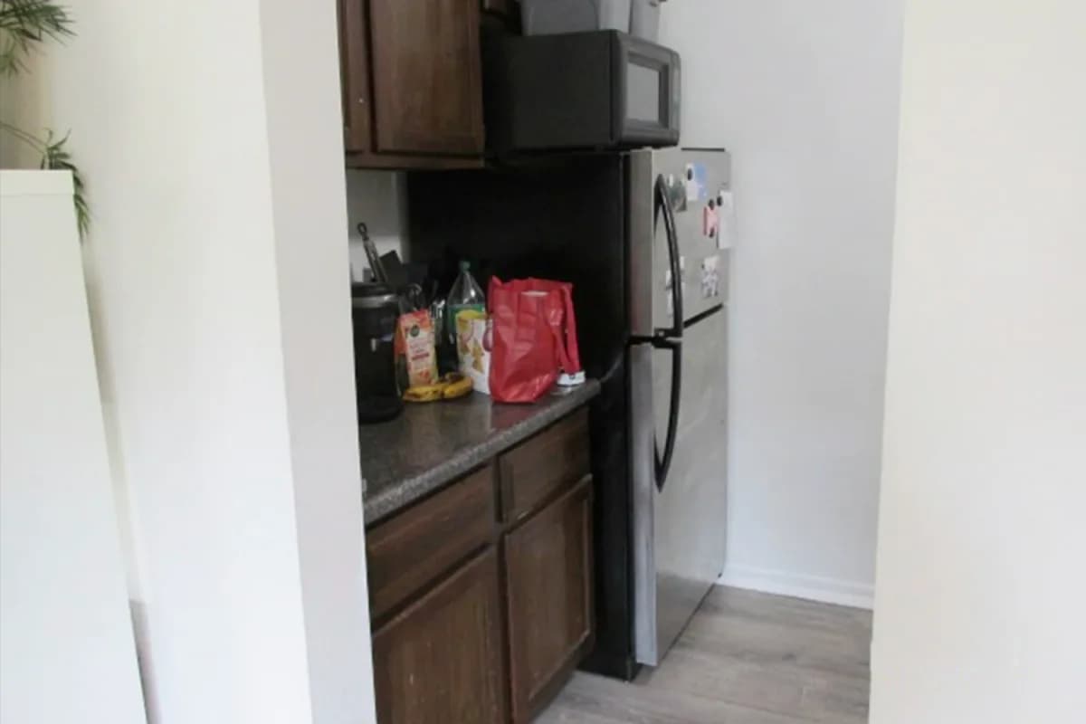 Apt 724-2S — photo 3