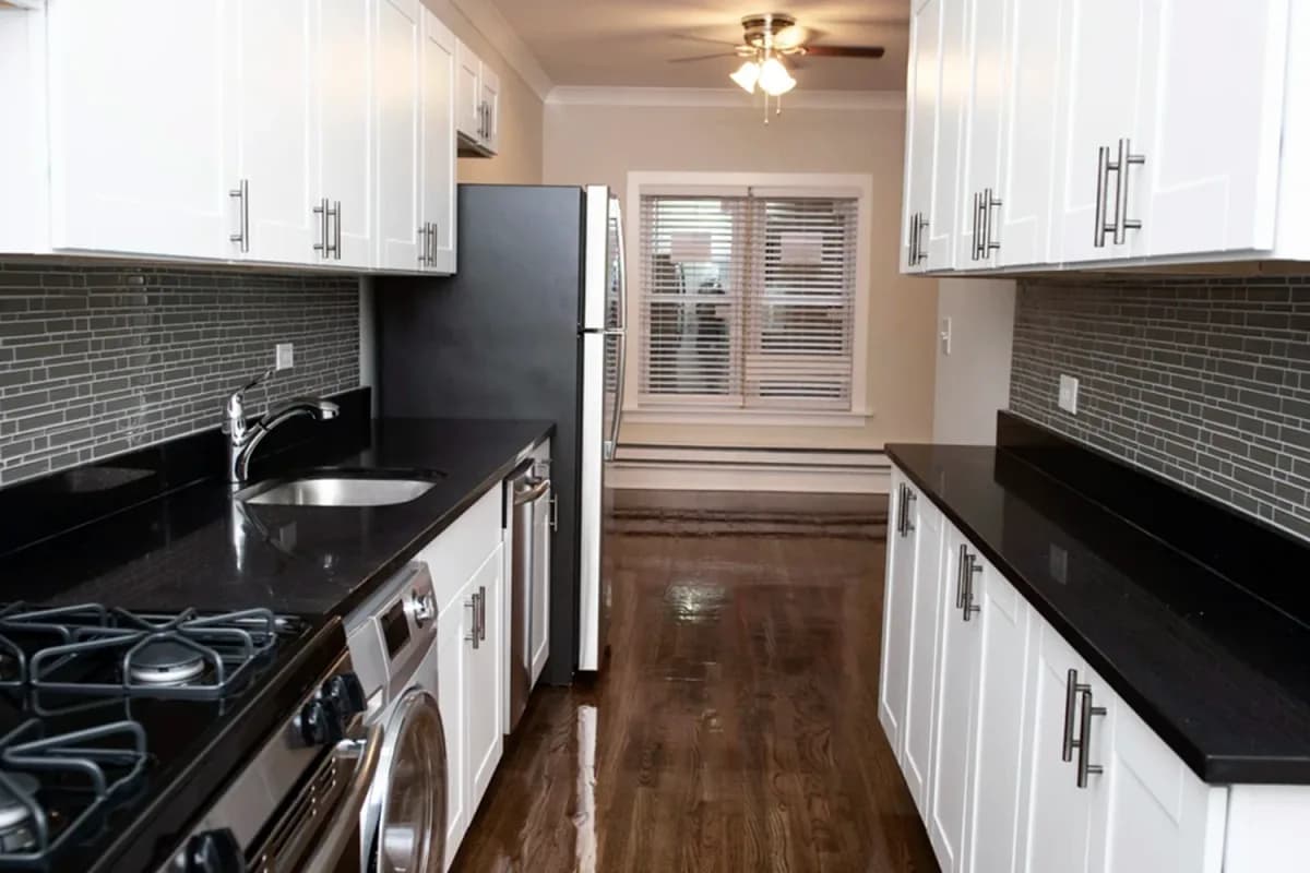 Apt 726-2S — photo 1