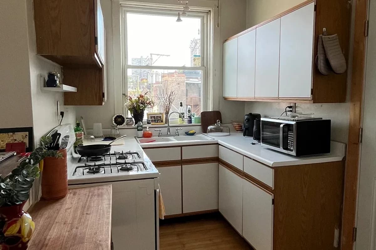 724-32 W. Roscoe St, Apt 3e — photo 1