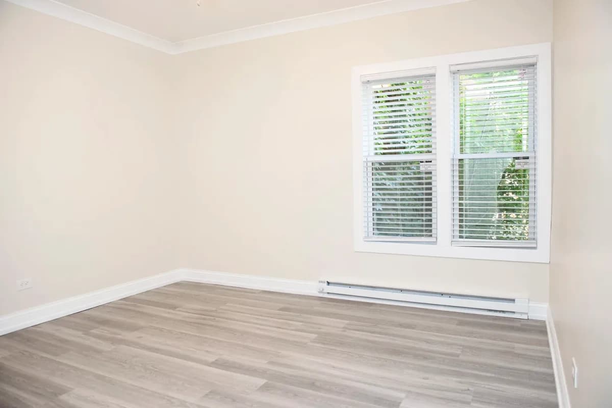 730 W. Roscoe St, Apt 1N — photo 5