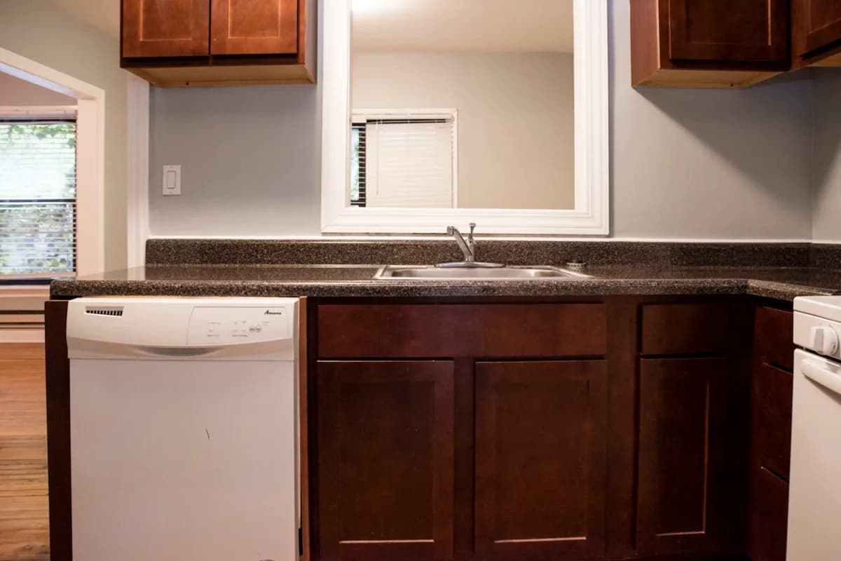 724-32 W. Roscoe St, Apt 732-1s — photo 4