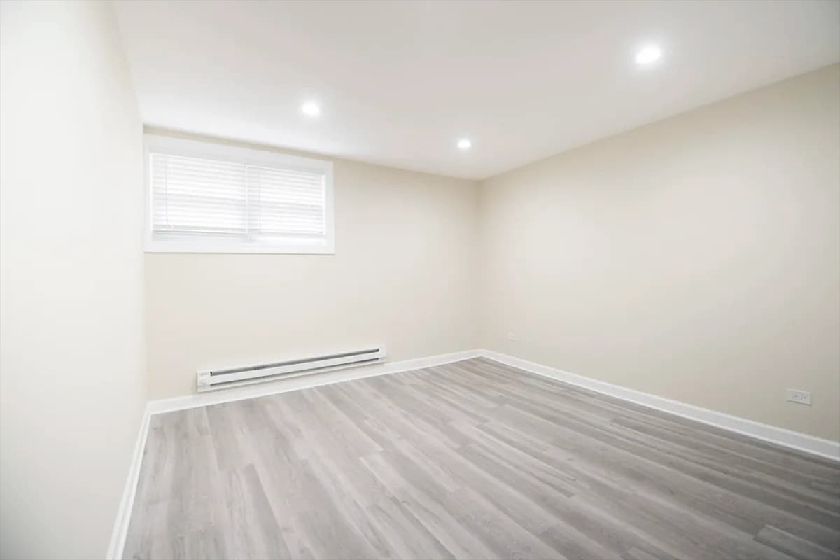 724-32 W. Roscoe St, Apt ngd — photo 5