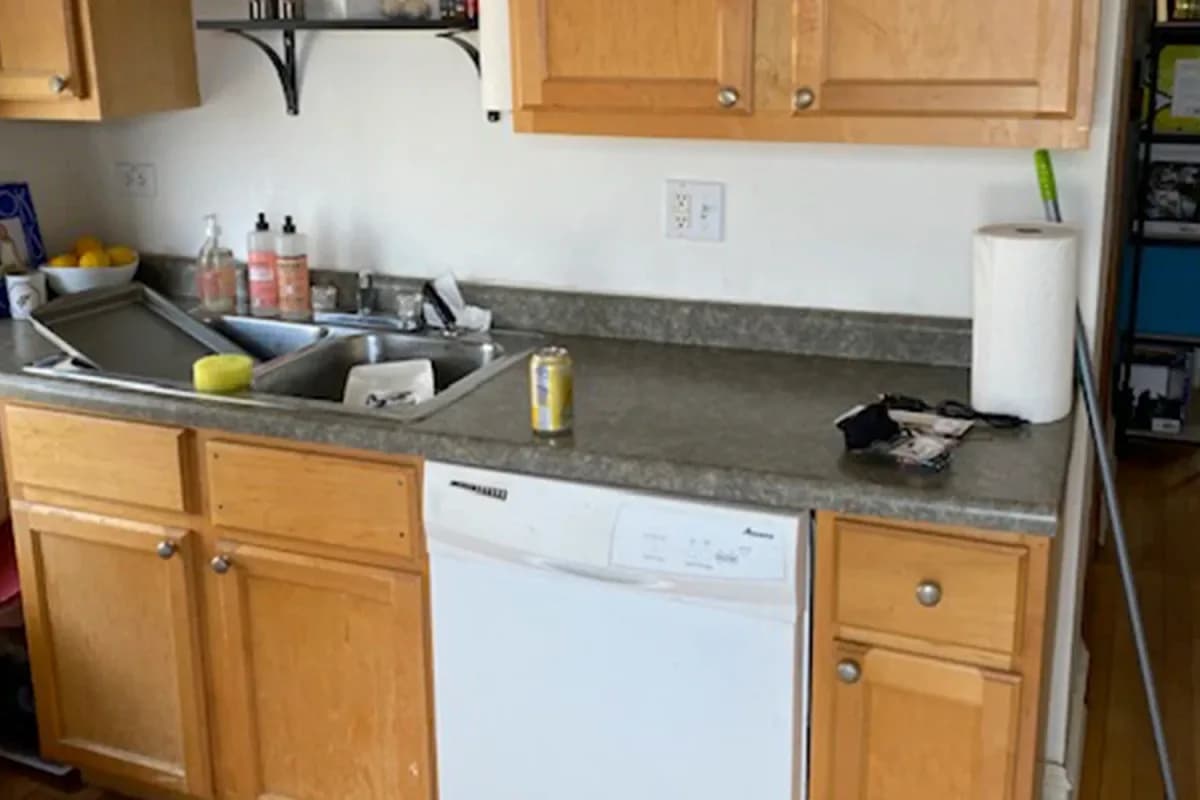 731-35 Elm St, Apt 303 — photo 1