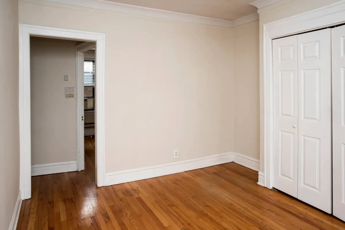 837-39 W. Cornelia Ave, Apt 3n — photo 2