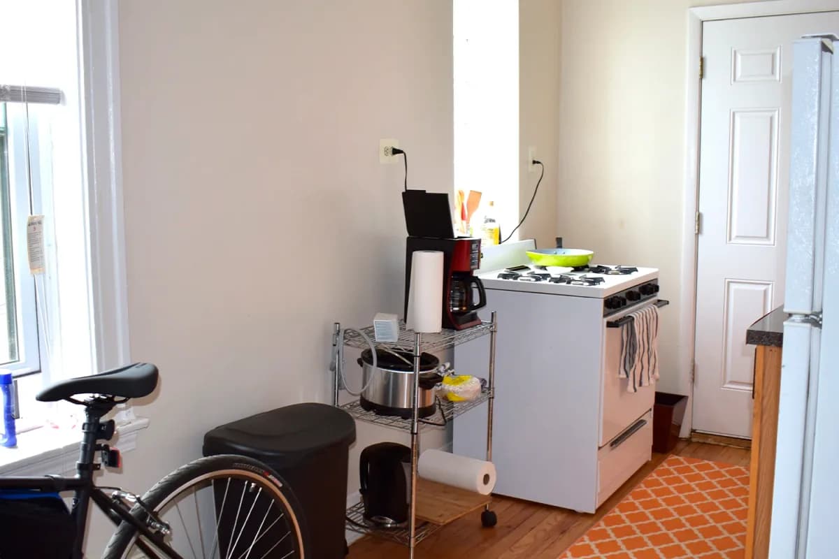 837-39 W. Cornelia Ave, Apt 2s — photo 1