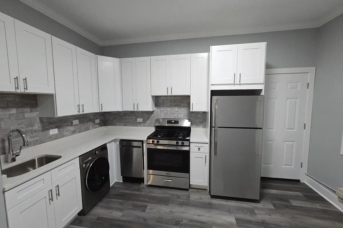 915-23 W. Waveland Ave, Apt 1d — photo 2