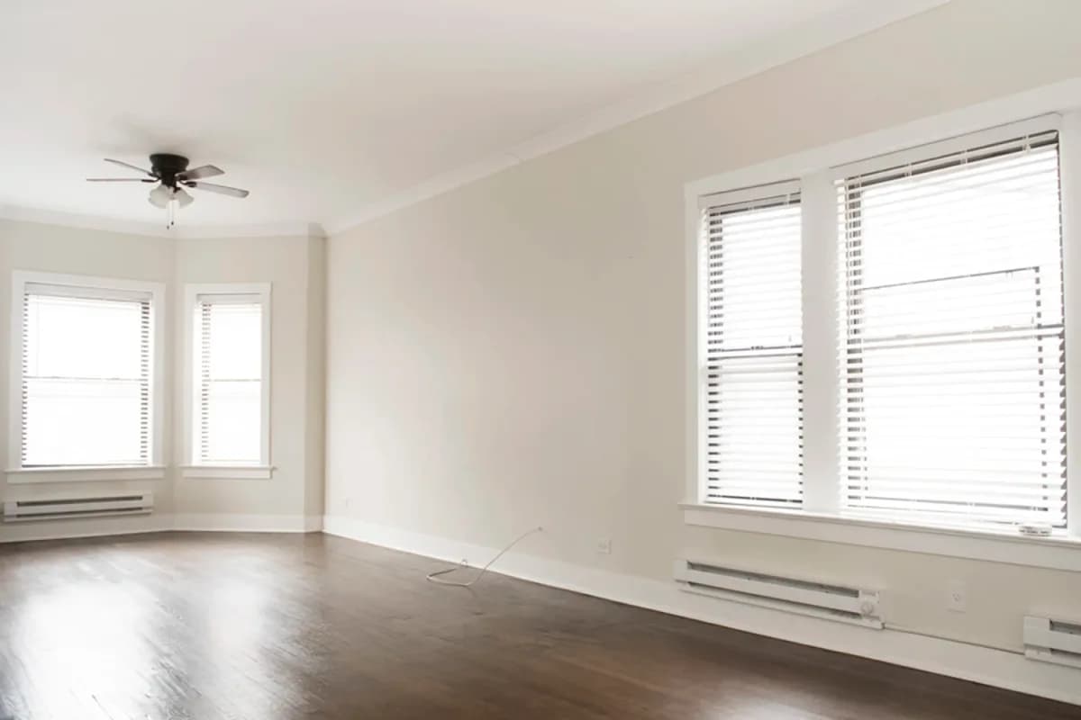 915-23 W. Waveland Ave, Apt 3 — photo 5
