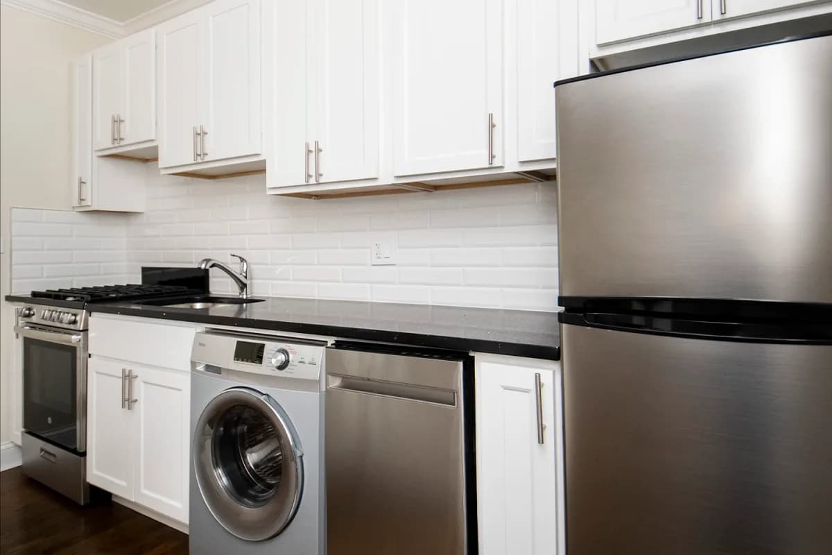 916-20 Green Bay Rd, Apt 2j — photo 3