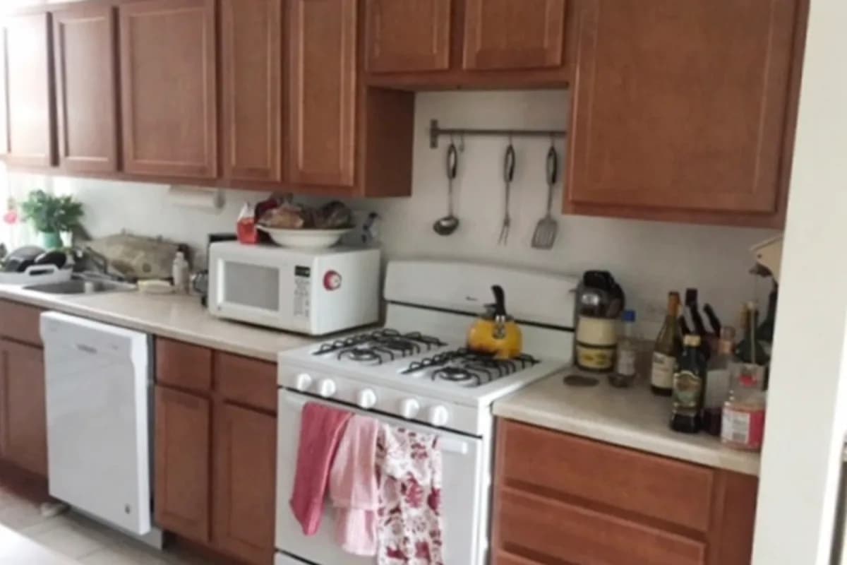 916-20 Green Bay Rd, Apt 2l — photo 2