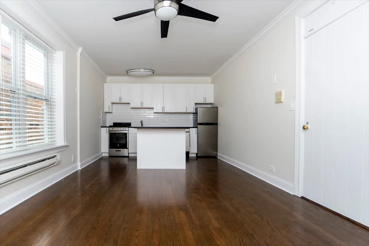 916-20 Green Bay Rd, Apt 3c — photo 2