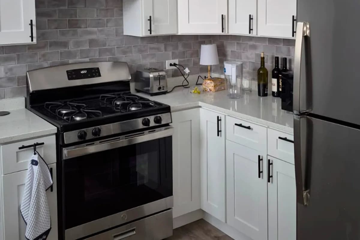 916-20 Green Bay Rd, Apt 3i — photo 1