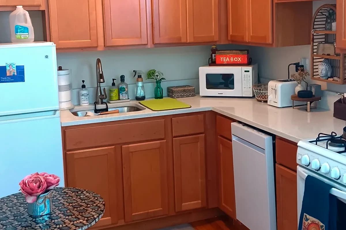 916-20 Green Bay Rd, Apt 3j — photo 1