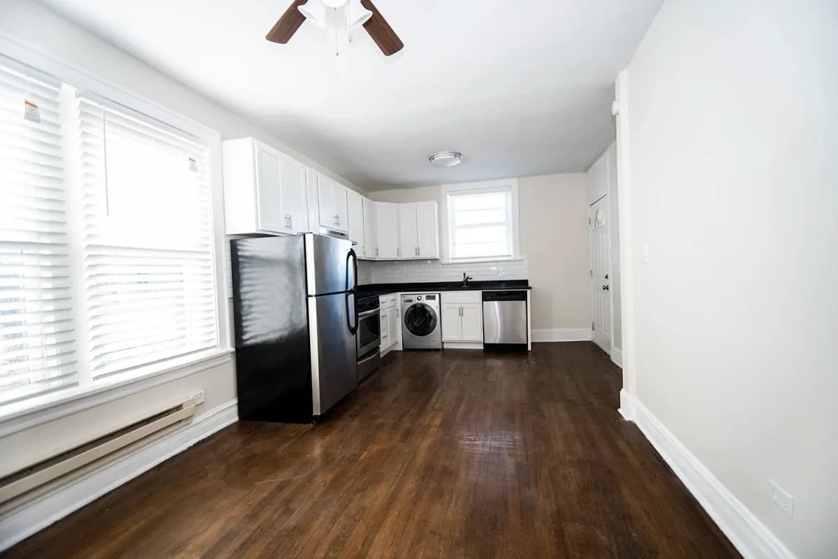 916-20 Green Bay Rd, Apt 3l — photo 2