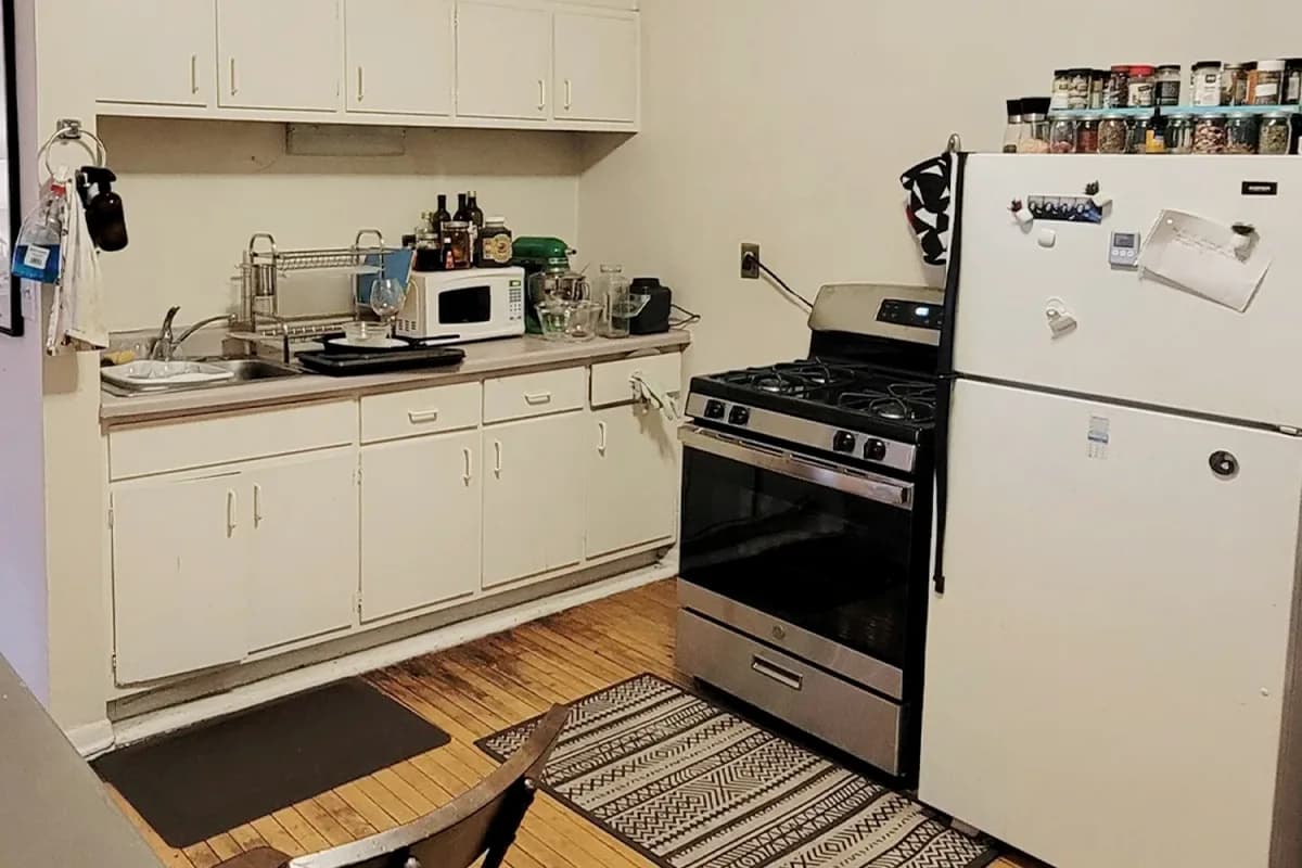915-23 W. Waveland Ave, Apt 2d — photo 1